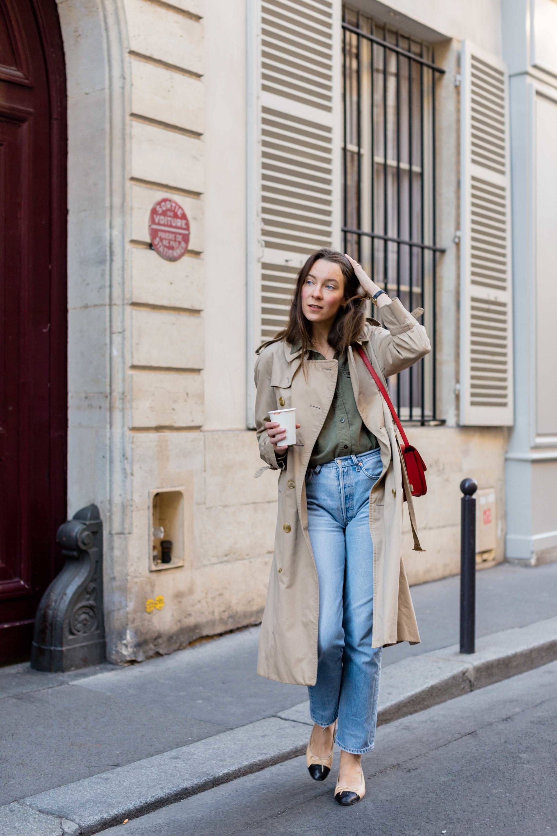 ari_paris_red_celinebag_trench8